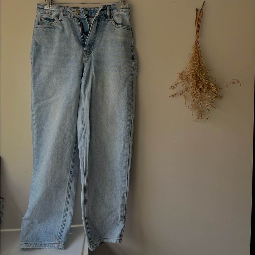 light blue women’s jeans